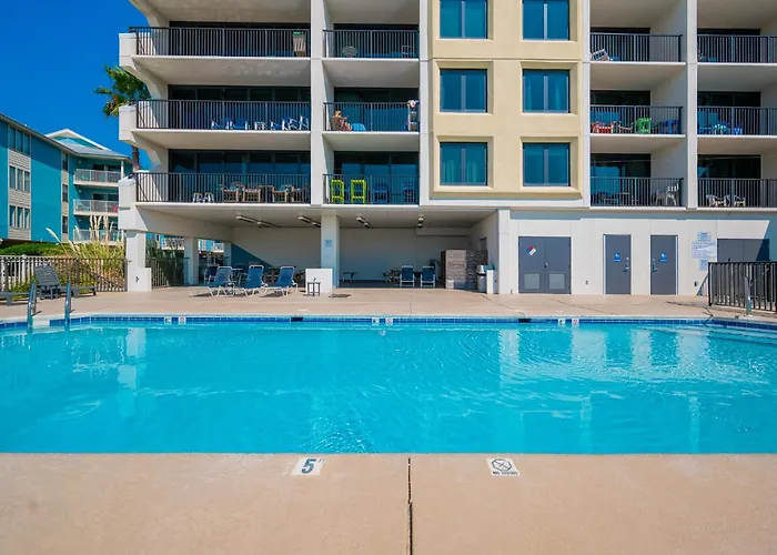 Apartment Island Winds West 378 *